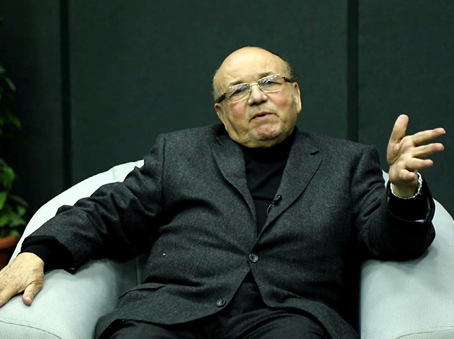 ملك الدراما المصرية في ضيافة مدينة الثقافة والعلوم