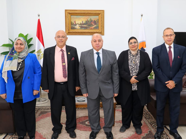 المعهد العالي للغات بمدينة الثقافة والعلوم ينظم ندوة حول "مهارات سوق العمل والاستعداد للمستقبل"