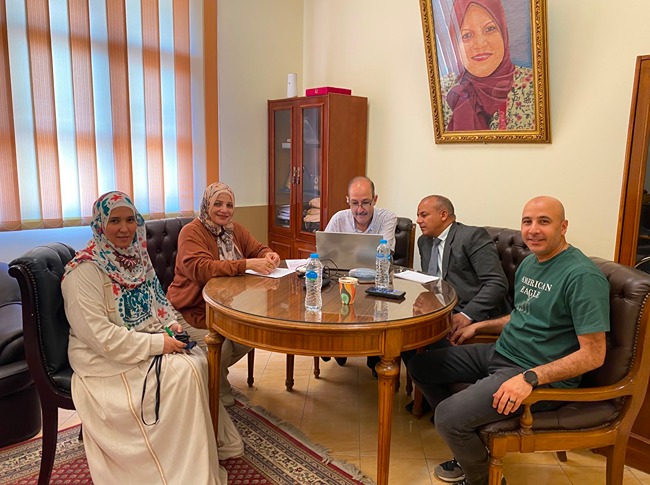 المعهد العالي للخدمة الاجتماعية يواصل استعداداته للاعتماد ويستقبل فريق الدعم الفني لمراجعة معايير الجودة