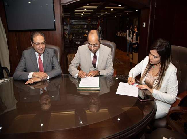 المعهد العالي للإعلام يوقع اتفاقية للشراكة والتعاون مع مؤسسة " البوابة" الصحفية