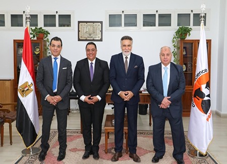 ندوة بعنوان " دور القوي الناعمة في تشكيل وعي الشباب "