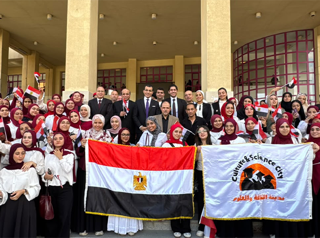 المعهد العالي للعلوم الإدارية يحتفي بذكرى انتصارات أكتوبر المجيدة