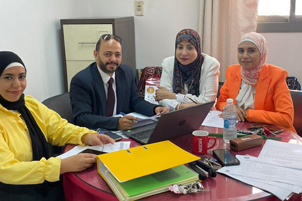 بحث سبل تطوير الأداء الأكاديمي والإداري