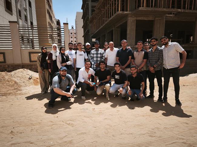 متابعة ميدانية لتدريب طلاب هندسة التشييد والبناء في إطار التعاون بين المعهد العالي للهندسة وشركة الميزيني