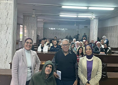  ندوة "اللغة والإنسان"