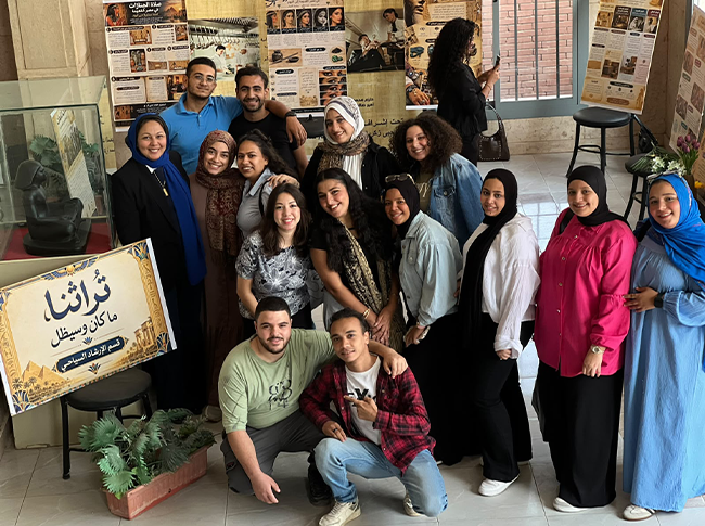 «تراثنا.. ما كان وسيظل».. معرض تراثي بالمعهد المصري العالي للسياحة والفنادق يستعرض موروثات الحضارة المصرية
