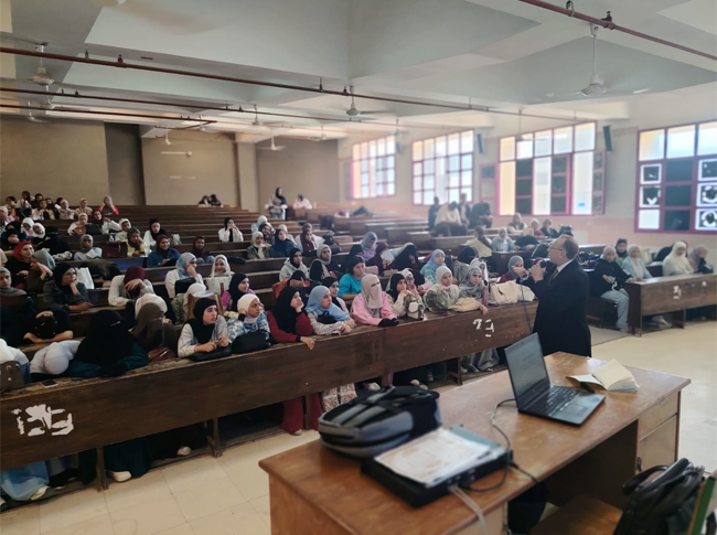 ختام الدورة التدريبية الثالثة للمبادرة الرئاسية «مودة» بالمعهد العالي للعلوم الإدارية بـ6 أكتوبر