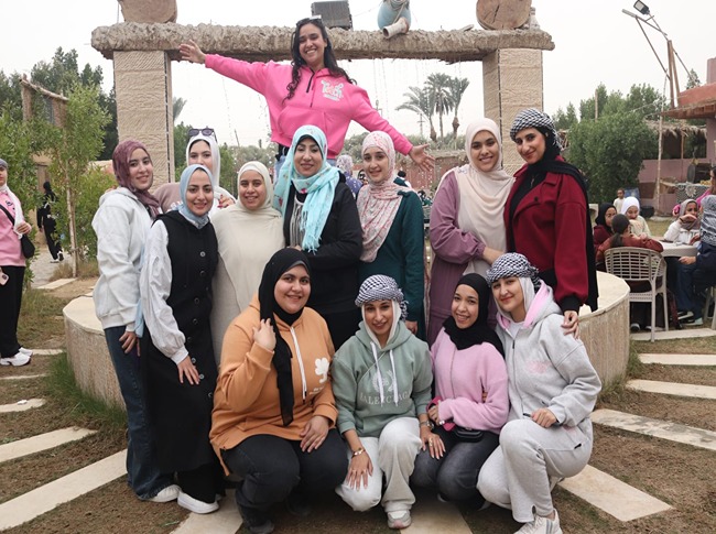 رحلة ترفيهية لطلاب المعهد العالي لتكنولوجيا البصريات إلى الفيوم احتفالًا بإجازة منتصف العام