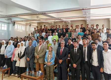 اللقاء التعريفي للطلاب الجدد بالمعهد العالي لعلوم الحاسب ونظم المعلومات 2025-2026