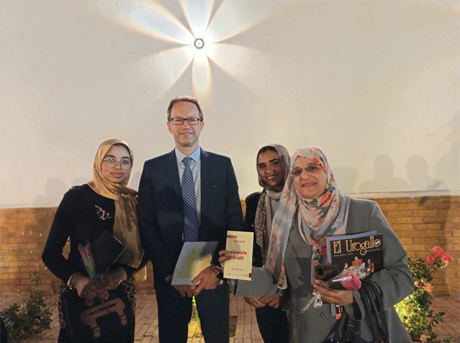 طلاب قسم اللغة الإسبانية بالمعهد العالي للغات يشاركون في احتفالية اليوم العالمي للكتاب بحضور سفير إسبانيا بالقاهرة